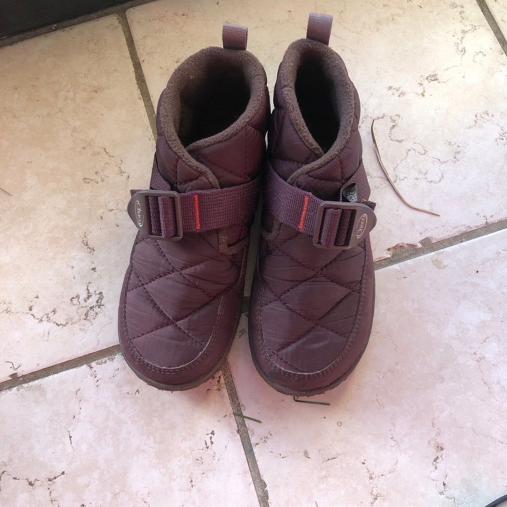 Chaco Kids' Ramble Puff Kids Ankle Boot size  2.5